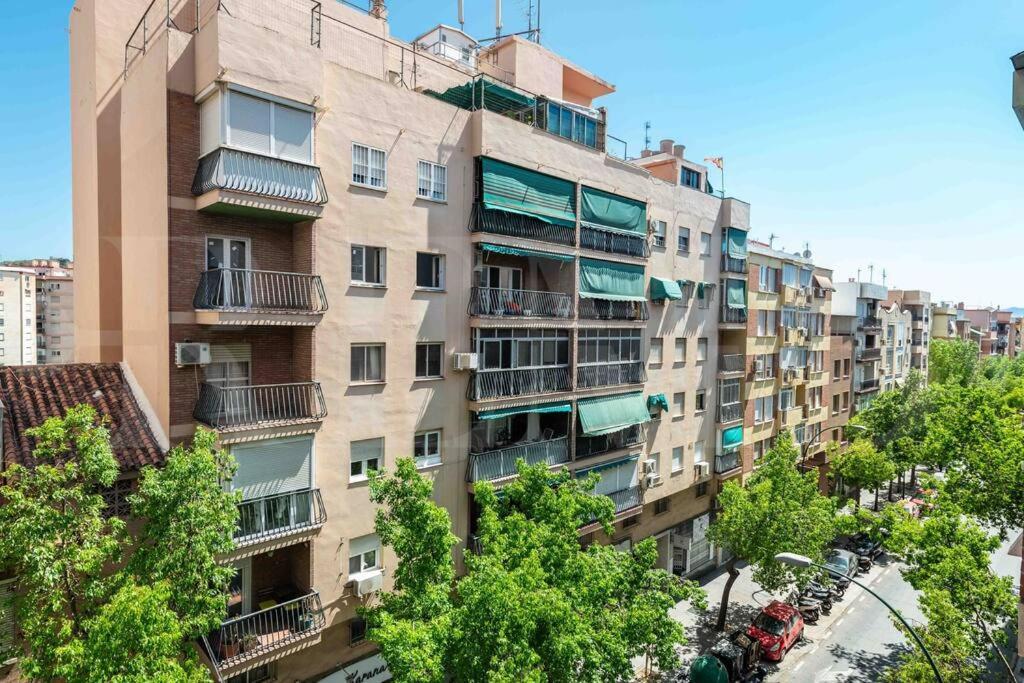 מאלגה Spacious & Authentic Apartment By Rems מראה חיצוני תמונה