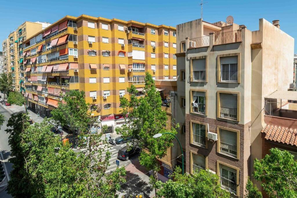 מאלגה Spacious & Authentic Apartment By Rems מראה חיצוני תמונה